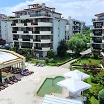 Golden Sunrise Apartment Shkorpilovtsi