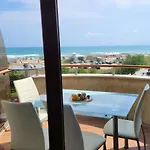 Golden Sunrise Apartment